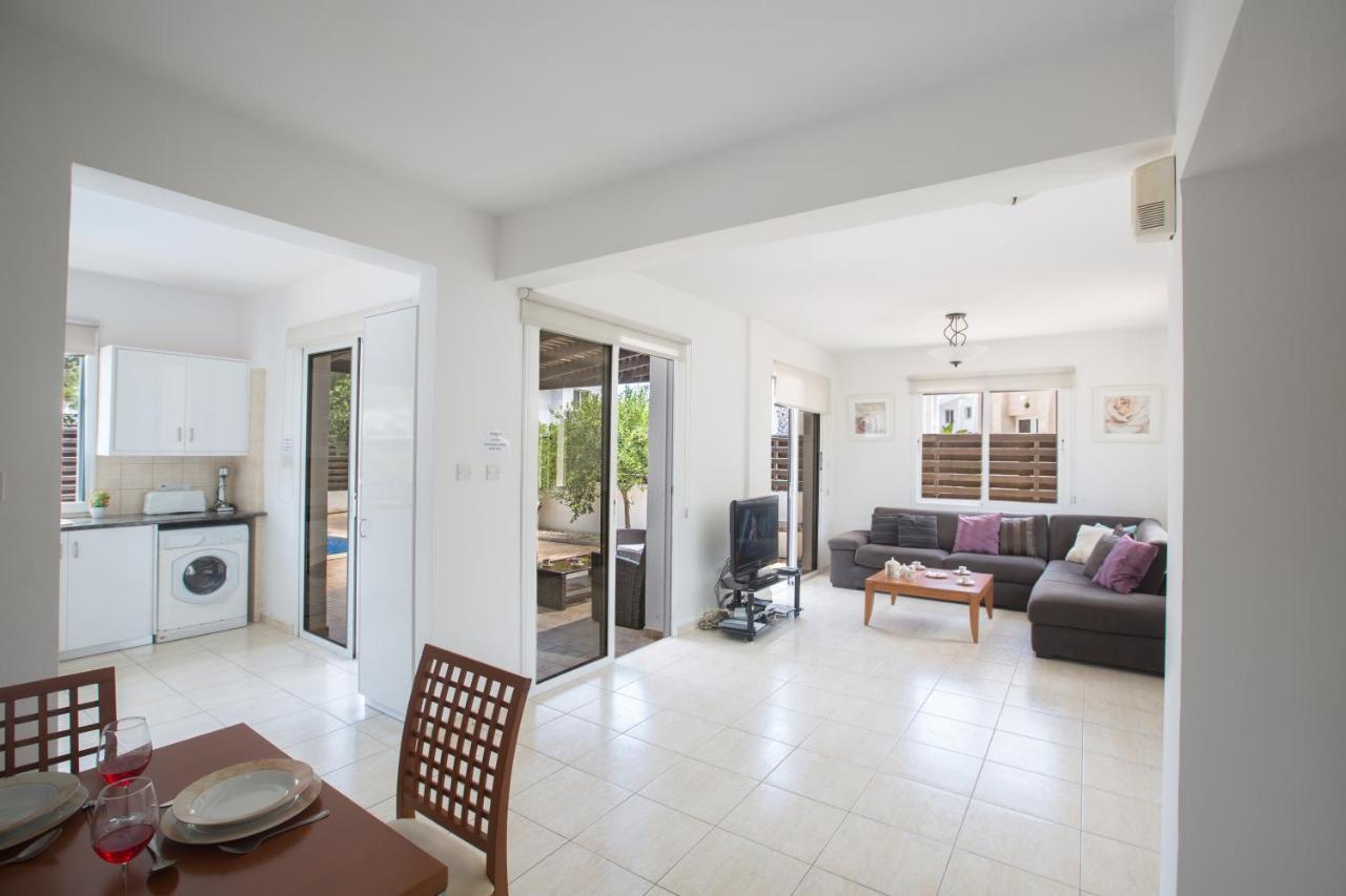 Mandali Villa Protaras Exterior photo